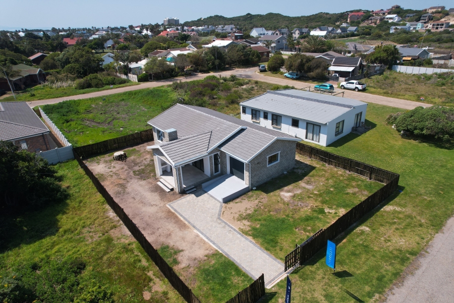 3 Bedroom Property for Sale in Aston Bay Eastern Cape